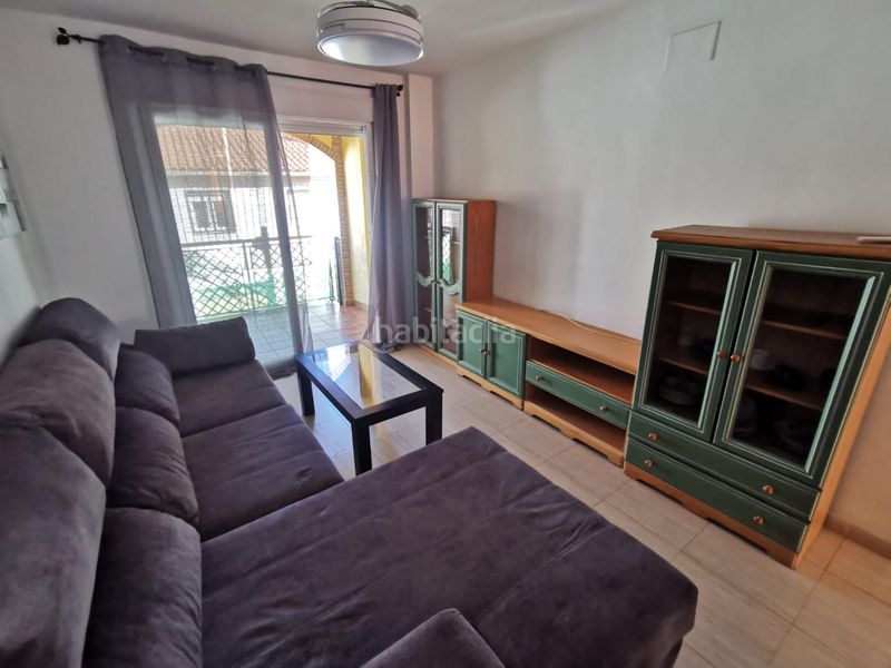 Foto a5f8ccba-68d3-45dc-af3d-d87b26ce6cf8. Lloguer dúplex amb calefacció aparcament a San Antón Armilla