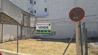 Terreno residenziale in Calle de jorge guillén 2. Solar urbano en albolote