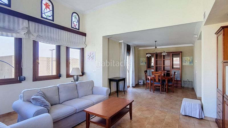 Foto 52b3ef5c-a6ce-4e13-901e-acba28c679f9. Miete etagenwohnung mit heizung parking in San Cayetano Churriana de la Vega