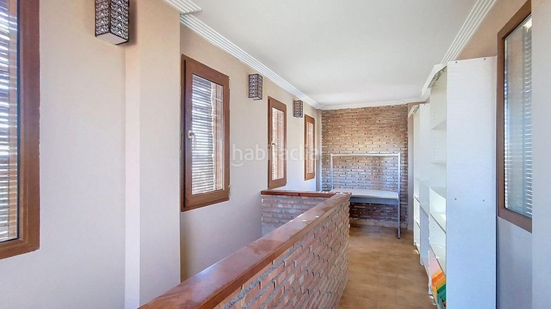 Foto b633b7a0-79fc-4656-ad8a-96000fbecf75. Miete etagenwohnung mit heizung parking in San Cayetano Churriana de la Vega