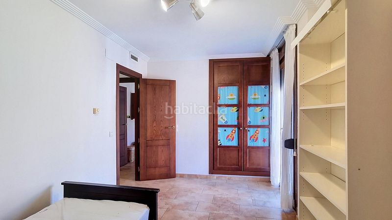 Foto f27de000-389f-46ac-9e24-e676d018d0e8. Miete etagenwohnung mit heizung parking in San Cayetano Churriana de la Vega