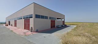 Nau industrial a Poligono el estanquillo 8. Novedad, nave en burguillos en polígono el estanquillo, con 270