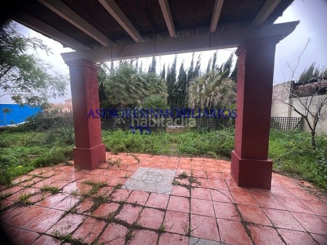 Foto 43d19f73-e80d-46d6-a169-3971de3c9f37. Chalet en calle abeto 19 ¡bajada de precio! urbanización la juliana: ahora por tan solo 295.000 €. en Bollullos de la Mitación