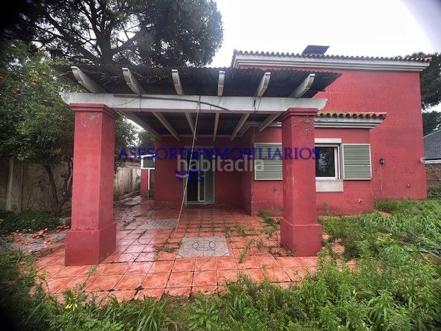 Foto 57aeef93-e27d-4c73-aaf9-6c1354abe38c. Chalet en calle abeto 19 ¡bajada de precio! urbanización la juliana: ahora por tan solo 295.000 €. en Bollullos de la Mitación