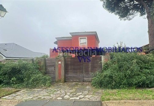 Foto 79cc8a55-ebf9-40e1-a13a-dc700703eb80. Chalet en calle abeto 19 ¡bajada de precio! urbanización la juliana: ahora por tan solo 295.000 €. en Bollullos de la Mitación