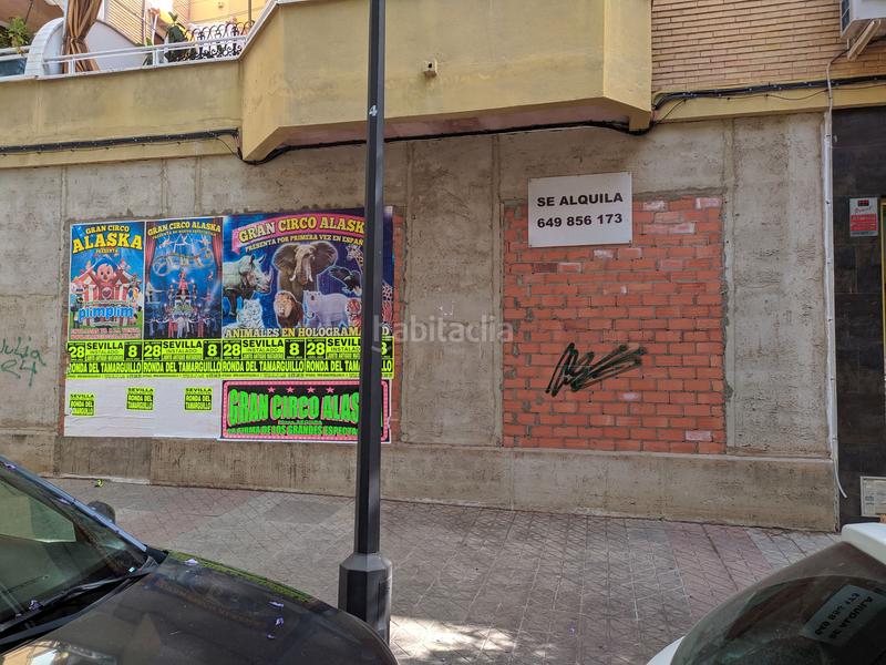 Foto 1fe17eba-9174-4522-ac80-7b8491d26d93. Rent business premise in calle andrés bernáldez 1a in Sevilla