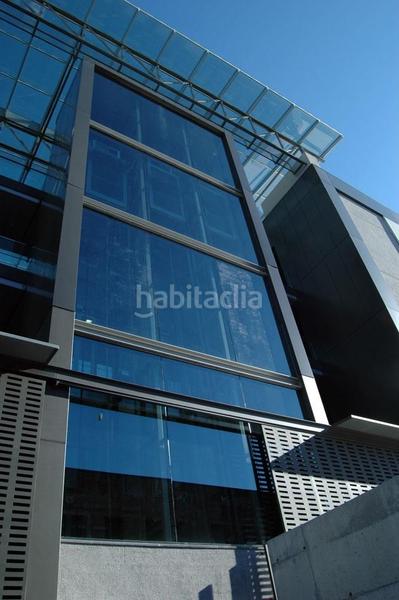 Foto 1409bb07-29e8-4e30-b66c-e3a7a5ee34e6. Posto auto in avenida de hytasa 43 in El Cerro Sevilla