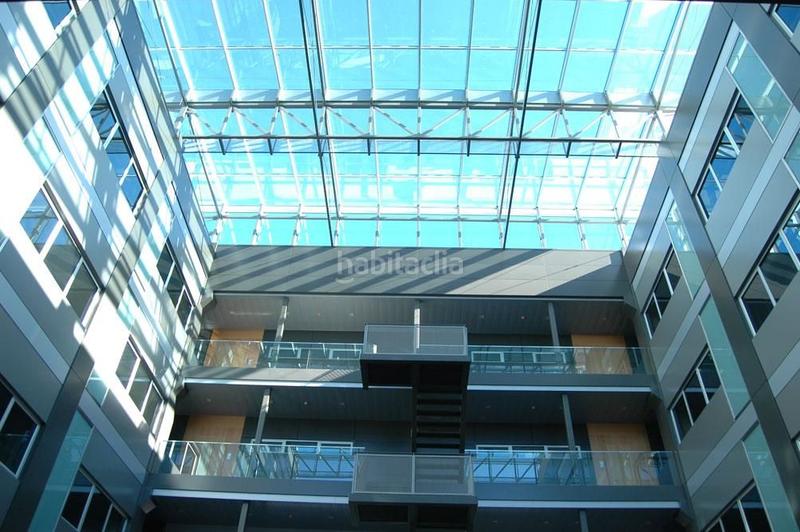 Foto 2f04b0d8-0a70-44a8-a4bc-6551f3462e6a. Posto auto in avenida de hytasa 43 in El Cerro Sevilla