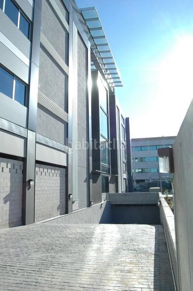 Foto 767ee8b4-6daf-45da-81e3-05ad8c982da2. Posto auto in avenida de hytasa 43 in El Cerro Sevilla