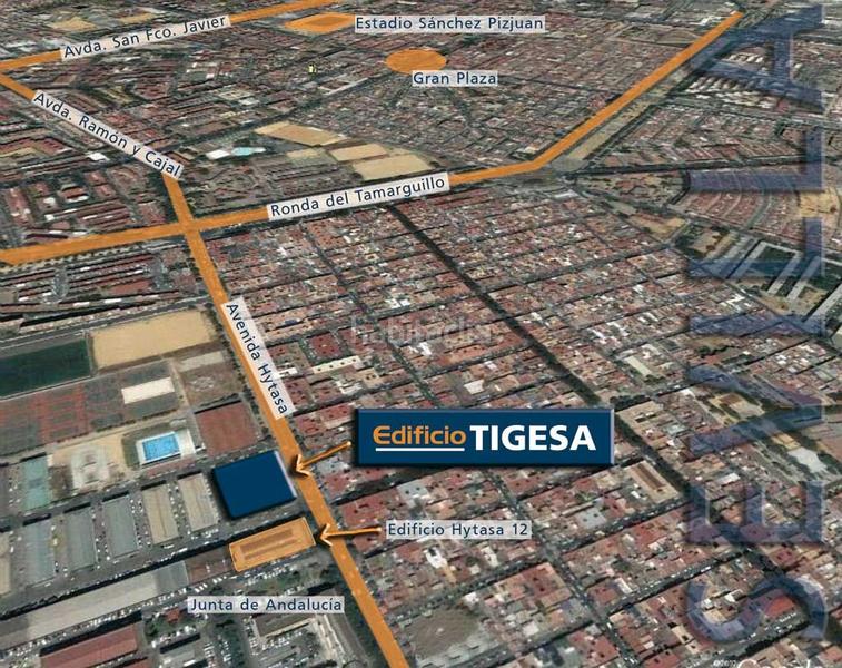 Foto 956444ee-f851-49cd-af91-823fc3e48260. Posto auto in avenida de hytasa 43 in El Cerro Sevilla