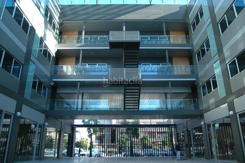 Foto d05e541e-0ca5-4c2c-9411-26eff7c341ee. Posto auto in avenida de hytasa 43 in El Cerro Sevilla