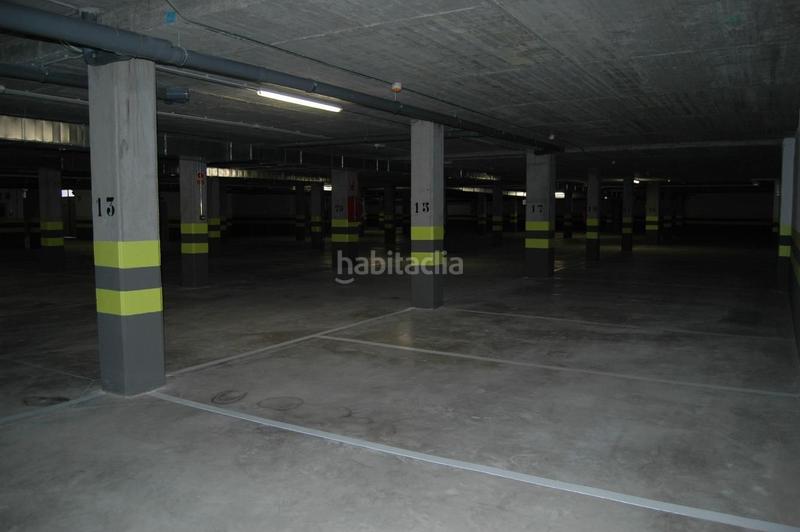 Foto efe85641-0b38-4c68-8366-df7c437449ed. Posto auto in avenida de hytasa 43 in El Cerro Sevilla