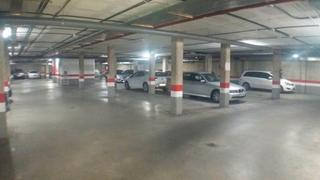 Parking voiture à Calle lana 13. Magnifica plaza de garaje en el 1º sótano del edificio hytasa 12