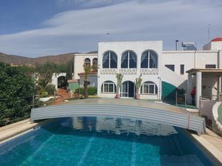 Xalet  Ur la parra. Venta de chalet con piscina privada en parcela  de 2000 mts