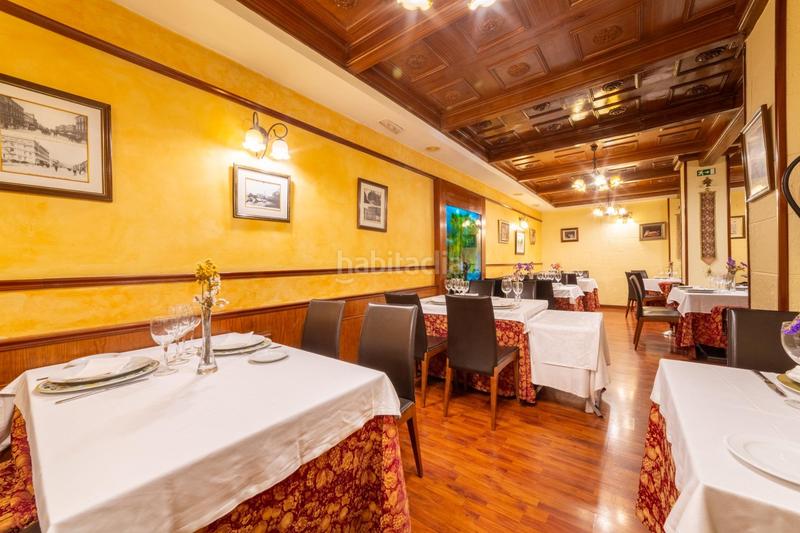 Foto a9a480fd-48f3-464f-8e0b-cea32410db20. Alquiler local comercial en marin 16 venta de restaurante en centro histórico en Almería