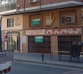 Local Comercial  Calle del alcalde muñoz. Venta de local  entreplanta haciendo esquina junto a plaza san s
