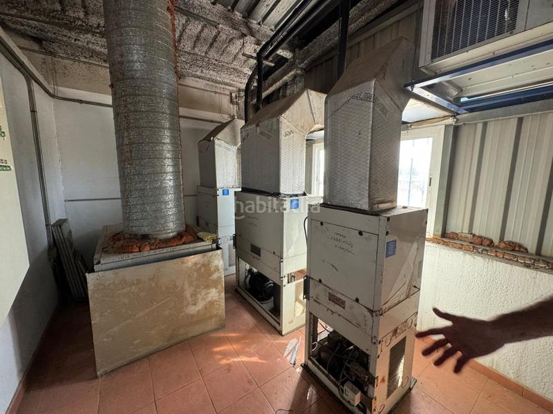 Foto 0dbcfd9b-083c-44a4-8848-ddf66ea4c548. Nau industrial a La Paz Alcalá de Guadaira