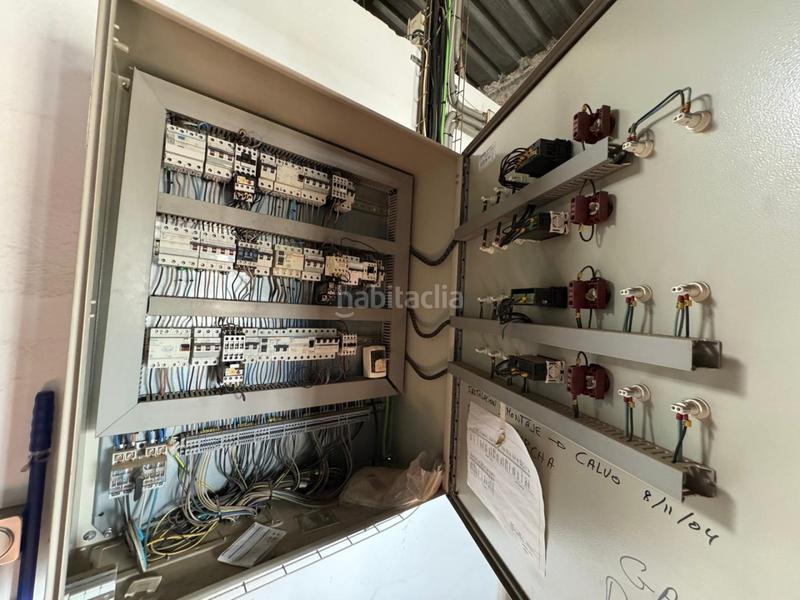 Foto 1463dd74-0c64-44da-a758-089b8dc7f8b4. Nau industrial a La Paz Alcalá de Guadaira