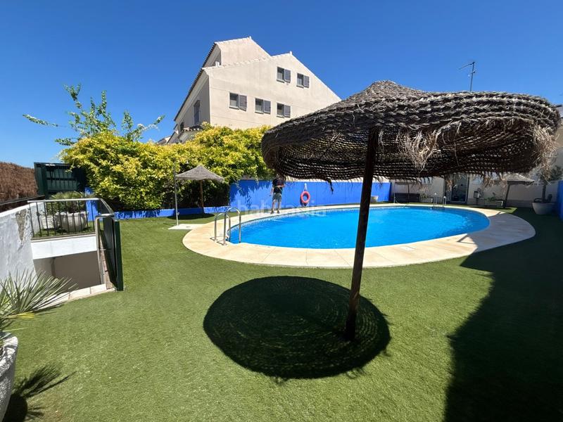 Foto f9e5a902-3d0d-4923-918c-d7c0c50392bb. Maison jumelée avec parking piscine dans Aljamar Tomares