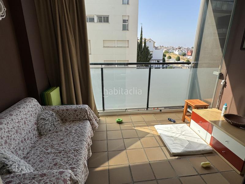 Foto d0f6fab5-e43b-42ac-8ad2-5146da2ca9ed. Piso precioso piso en una de las mejores comunidades de la Zona Universitaria .el piso consta de recibidor de entrada. salon en Bormujos