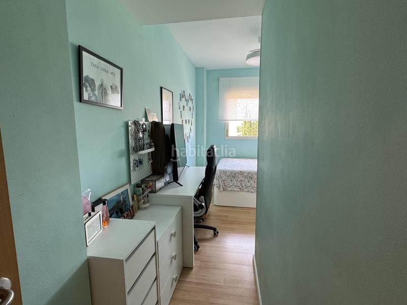 Foto d77aa9b9-0342-4691-b379-25c55e62b21e. Piso precioso piso en una de las mejores comunidades de la Zona Universitaria .el piso consta de recibidor de entrada. salon en Bormujos