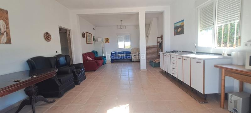 Foto 68a72b62-29bc-4715-a496-e3d83408478b. Masía en exclusiva con remax finanbank presentamos esta finca rústica de 1.700 m de parcela y 138 m construidos, ubicada en una excelent en Pilas
