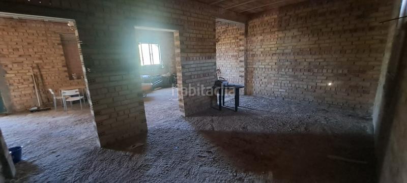 Foto f41005df-5a81-41ac-aa29-7a6fb1be579f. Masía en exclusiva con remax finanbank presentamos esta finca rústica de 1.700 m de parcela y 138 m construidos, ubicada en una excelent en Pilas