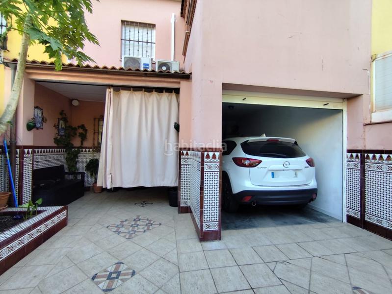 Foto 594a2b10-fb93-458e-95c8-6cb265a62feb. Casa adosada se vende casa adosada , en la urbanización el cortinal, a 7 minutos en coche del metro cuidad expo. con un en Mairena del Aljarafe
