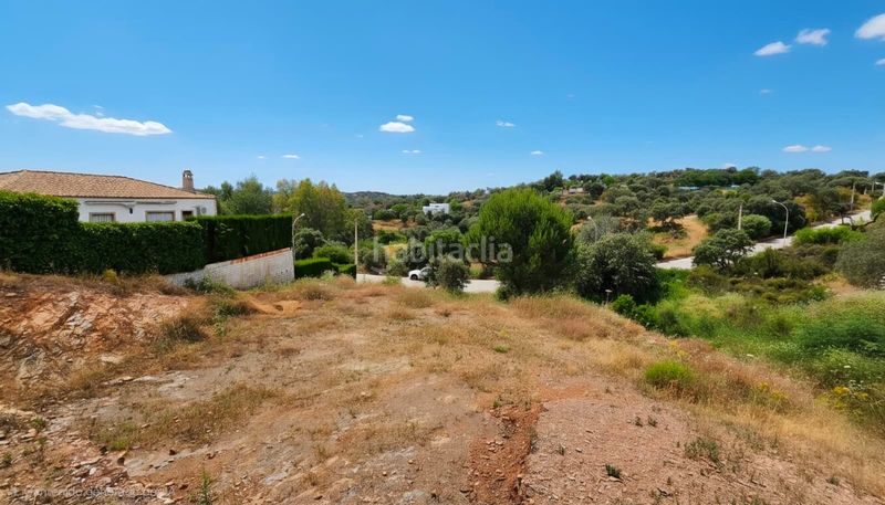 Foto f5d85599-2db4-4947-af1a-9468cc8ebf0f. Terreny residencial a Los Lagos Guillena