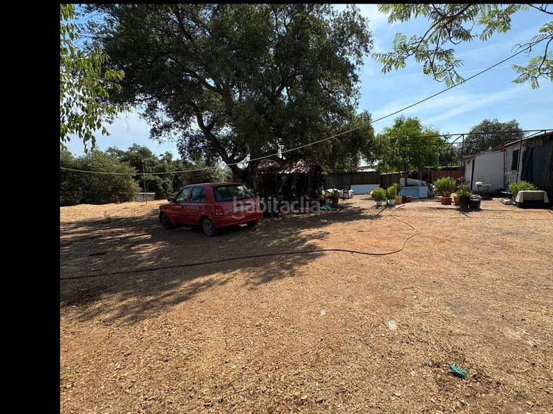 Foto f927733a-27fe-4a0b-9cda-77f26a0fa053. Masia amb piscina a Castilblanco de los Arroyos