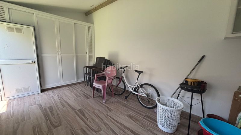 Foto 947a0998-c7a0-4331-a73a-6a4ebde06efb. Casa adossada amb aparcament a Huévar