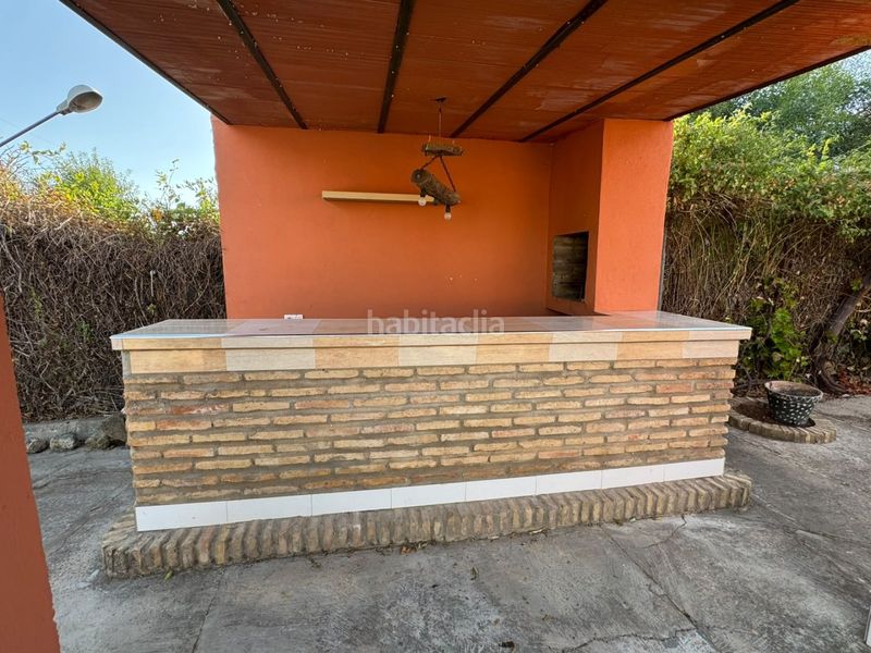 Foto cc5bf733-0703-4505-a502-ea94e918cdc1. Masia amb aparcament a Pilas