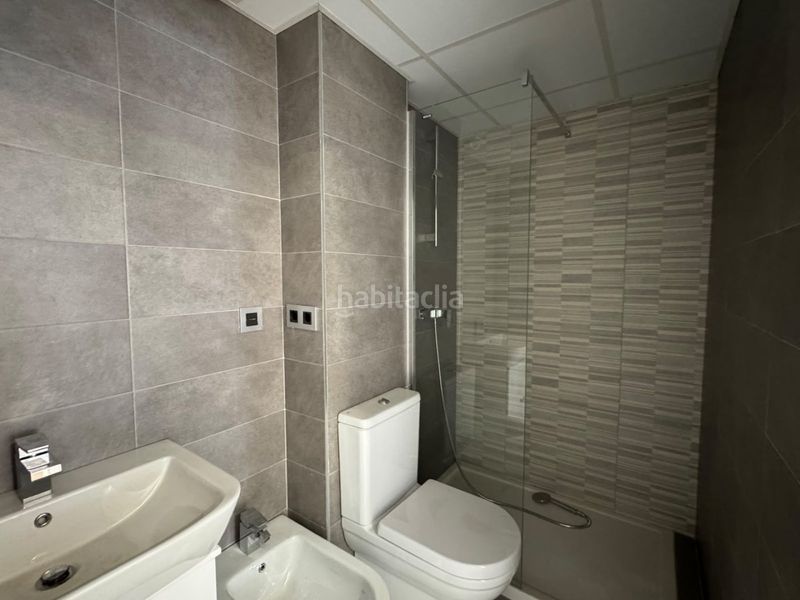 Foto e1a70dee-748c-400e-88fa-28d2e5429c5f. Àtic amb aparcament piscina a Zona Universitaria Bormujos