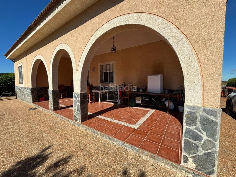 Foto bcb21735-ba0f-4586-b69a-1513e29b6a5e. Casa amb piscina a Valdezorras - El Gordillo Sevilla