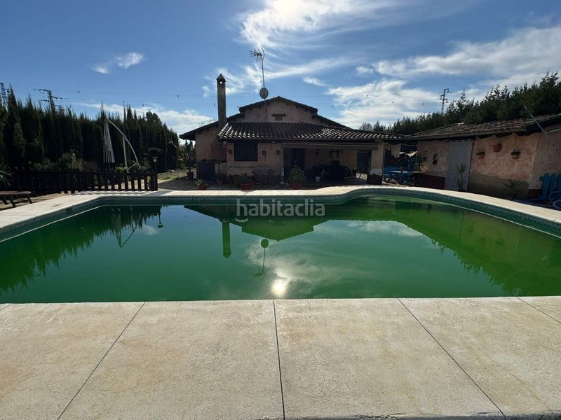 Foto 0e16138f-1b14-439e-aa64-5336db6c33ae. Casa amb piscina a Pilas