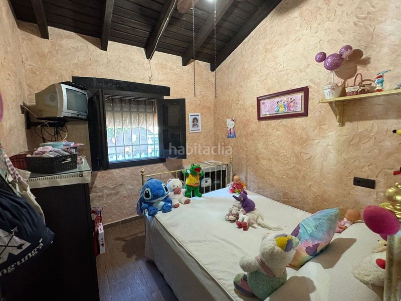 Foto 7f2afd37-d80d-47b3-b8e3-a84c55da5de2. Casa amb piscina a Pilas