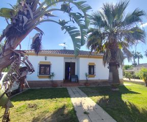 Chalet in Hinojos. Chalet en hinojos