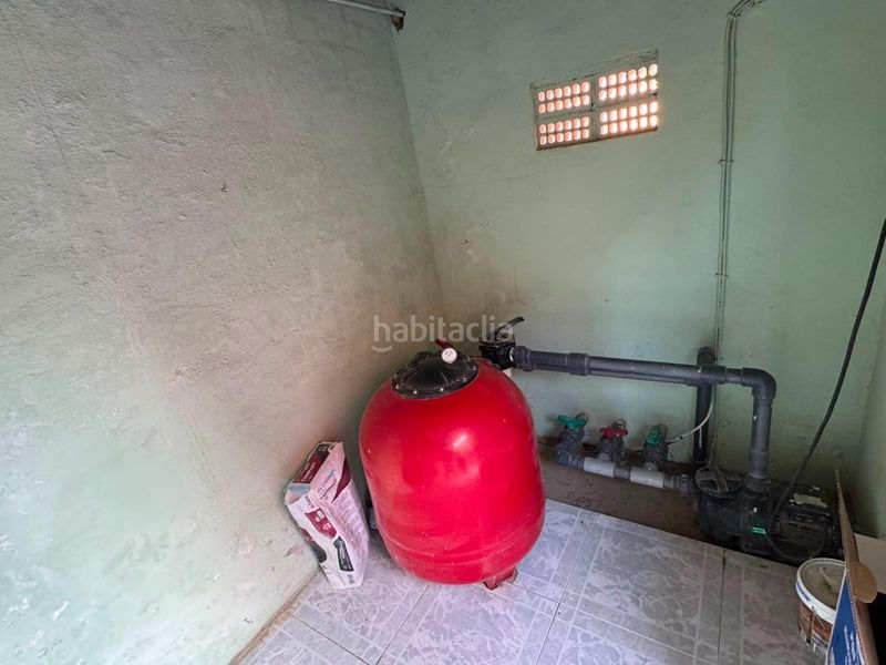 Foto 18eab97d-cc2f-44c0-a1b8-b1784fa6ef5a. Casa amb aparcament piscina a Pilas