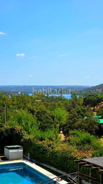Foto d1ddbae8-808e-4de1-bfbf-ce49ed542a39. Xalet amb aparcament piscina a Los Lagos Guillena