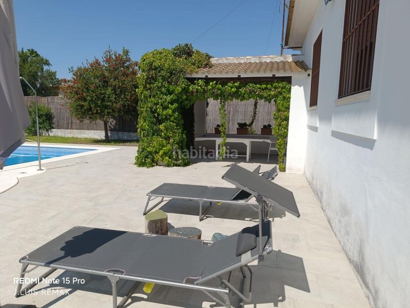 Foto 7b8f0357-38c9-46da-af74-7feafb456bd3. Xalet amb aparcament piscina a Hinojos