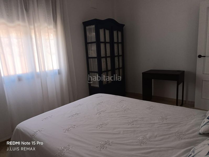Foto 9f47f778-880d-4185-baf0-3ea32de3d7bd. Xalet amb aparcament piscina a Hinojos