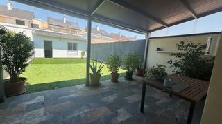 Casa a schiera in Huévar. Adosado en el guadial huévar del aljarafe