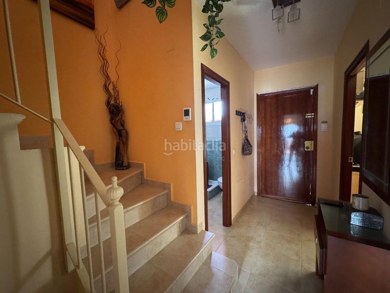 Foto da4aee25-a8c1-4f0d-9899-79f39ce5f35f. Casa adossada amb aparcament a Hinojos
