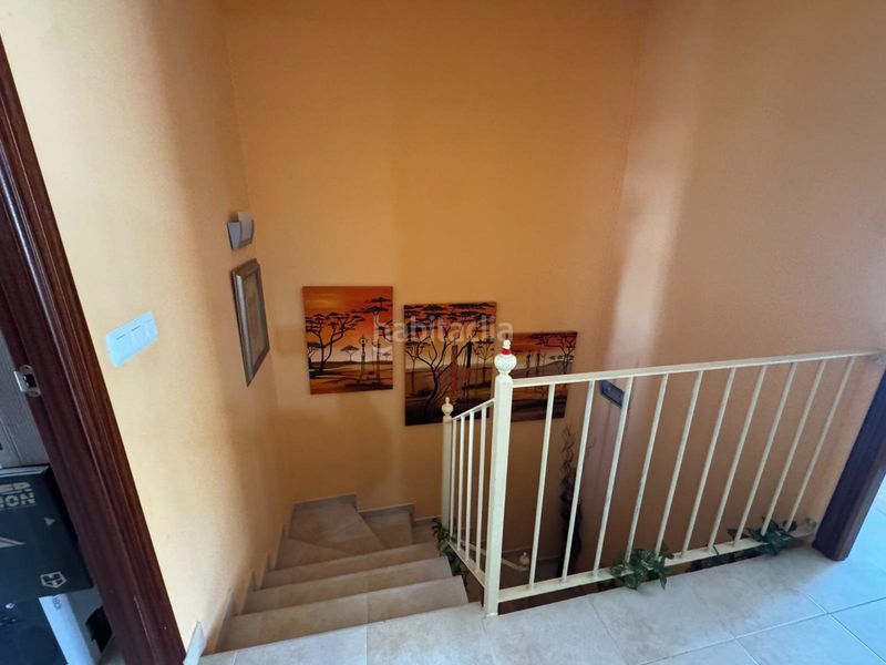 Foto dd8fd830-2ae9-432f-9317-a9e5ef3cb9a7. Casa adossada amb aparcament a Hinojos