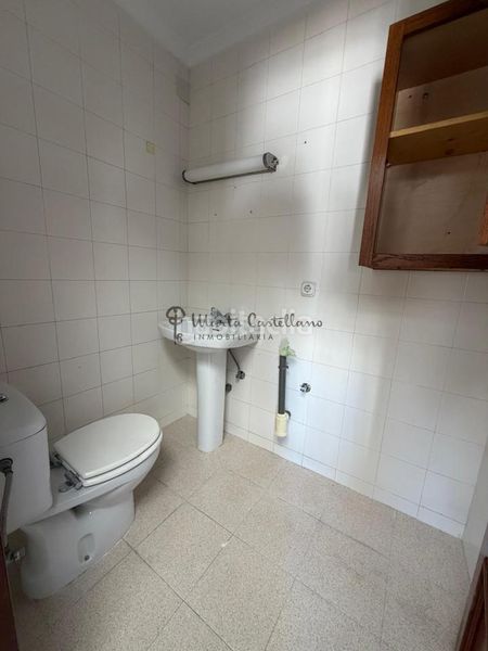 Foto ba32e6b8-39c0-4417-9afd-28564f2ae550. Casa piso amplio en chorrillo en El Chorrillo - El Molino Rota