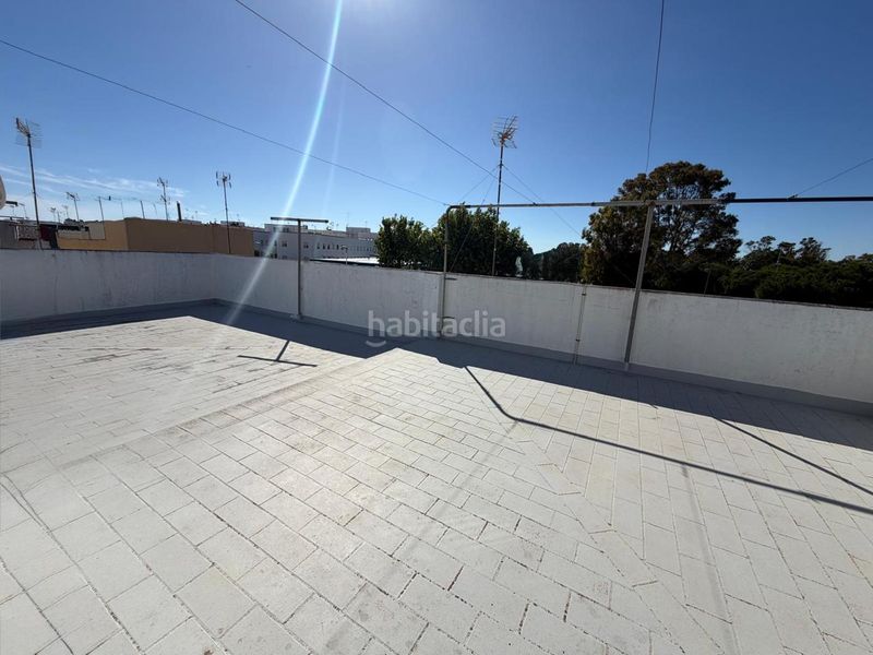 Foto f913658a-afac-4f66-b666-17f0542c6412. Casa piso amplio en chorrillo en El Chorrillo - El Molino Rota