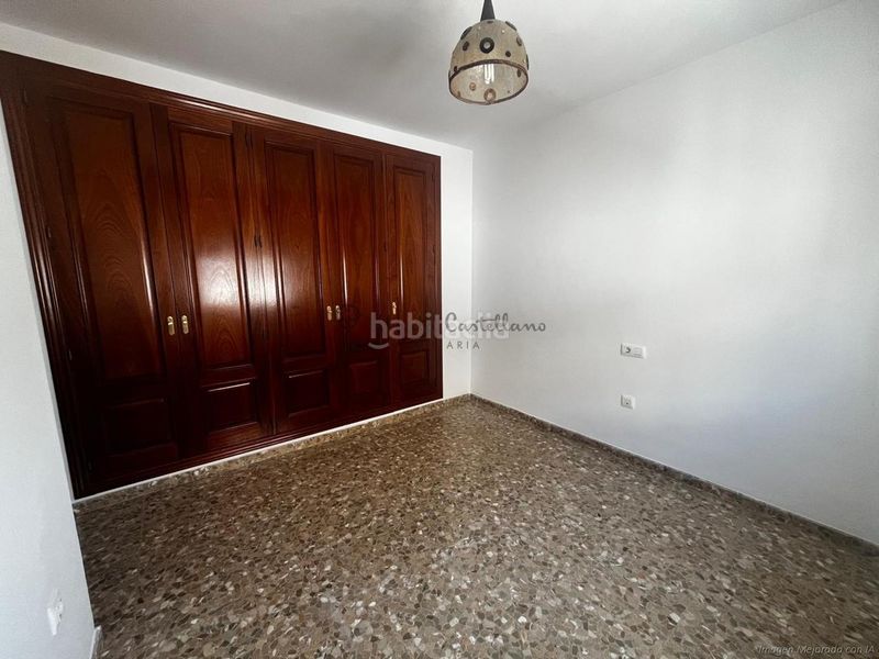 Foto a03b3239-42c7-49b8-b59b-2ace07f214d3. Masia a Bahia Luz - La Forestal Rota