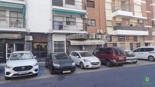 Location Local commercial  Bonares. Se alquila local con opción de traspaso de carnicería!