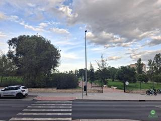 Location Local commercial  Camino del saladillo. Local en la floridavista alegre