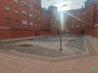 Pis a El Carmen - Cardeñas. Piso en huelva